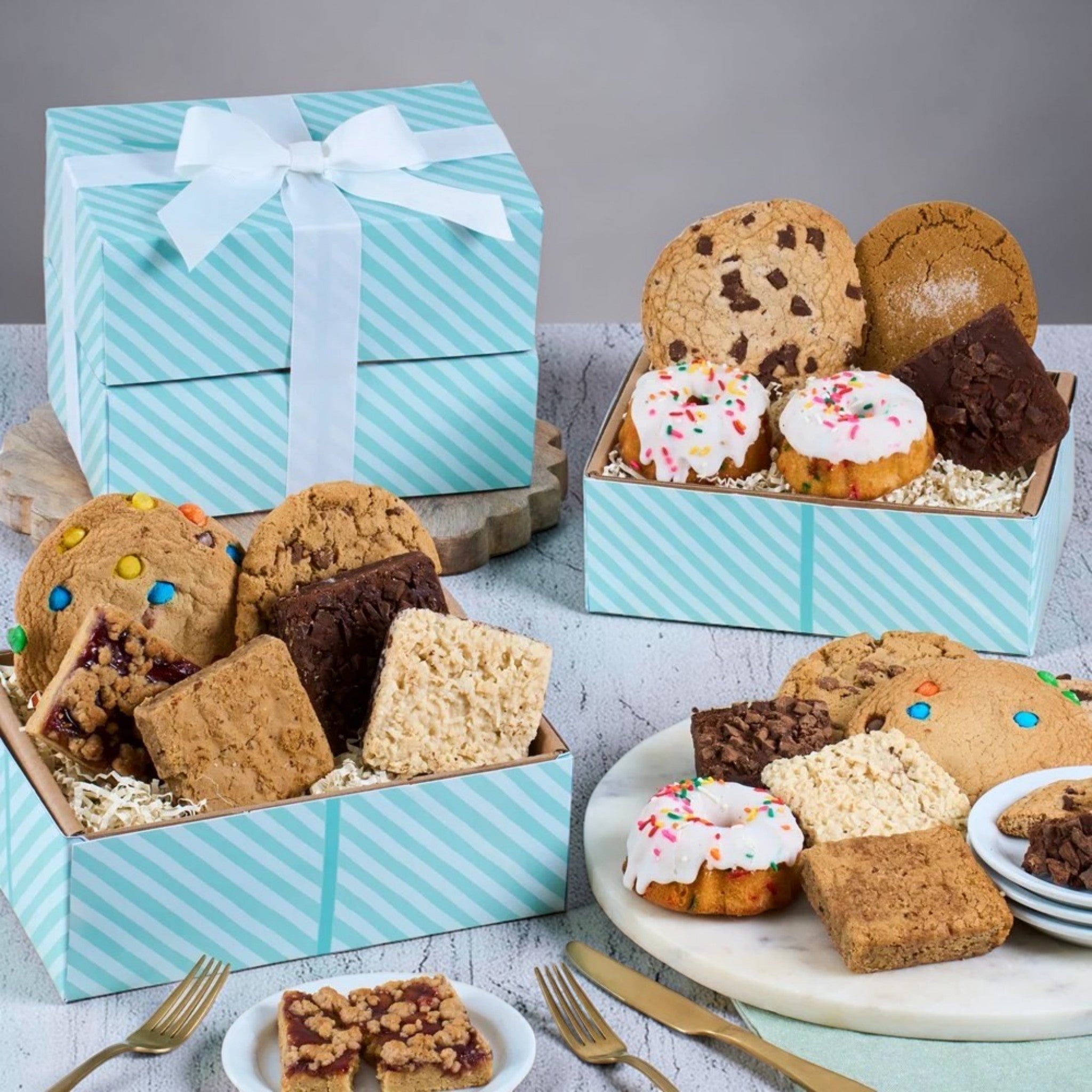 Baked Goods and Bundt Cakes Gift