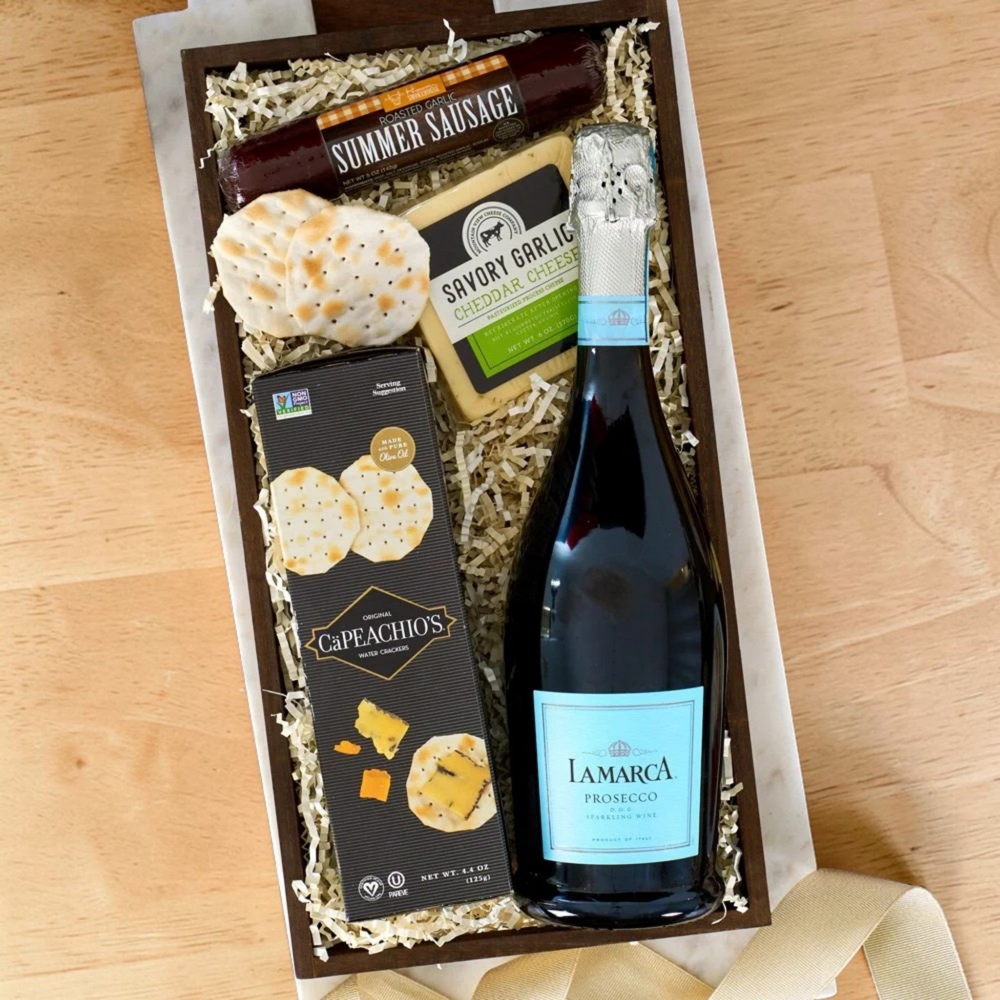 classic-champagne-gift-basket