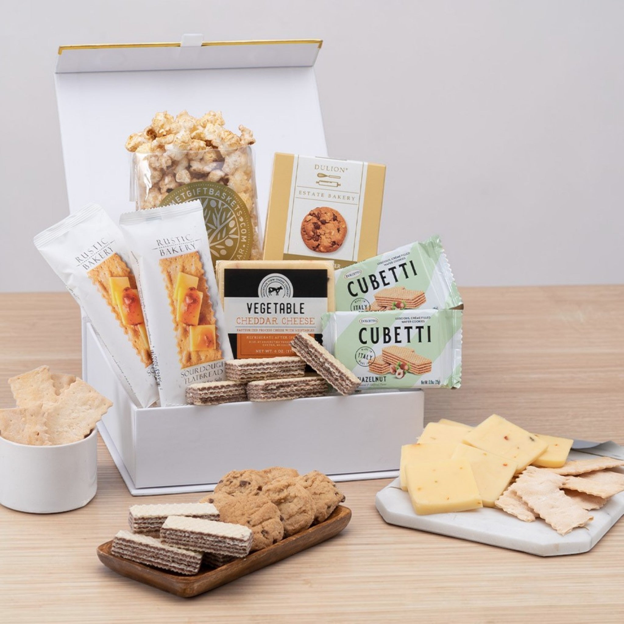 Classic Snack Gift Box