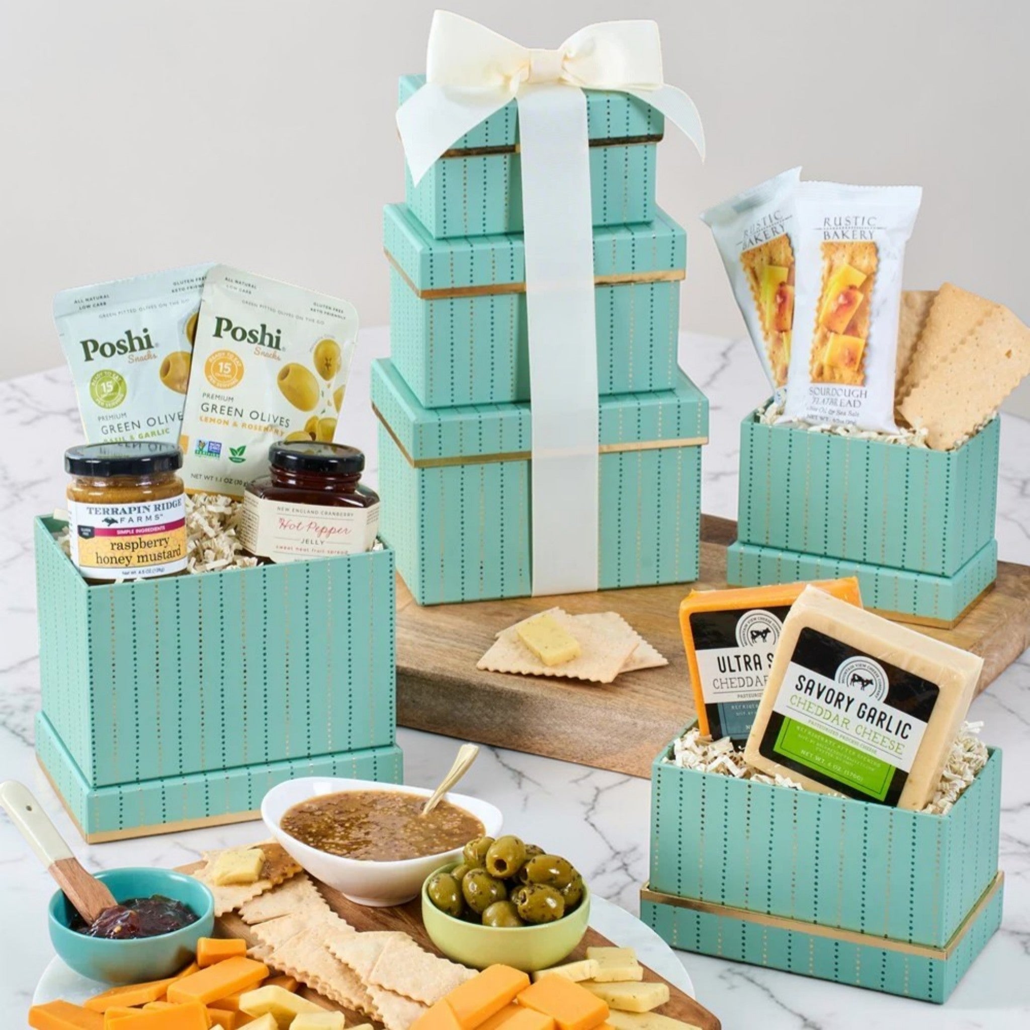 Gourmet Cheese & Cracker Delight