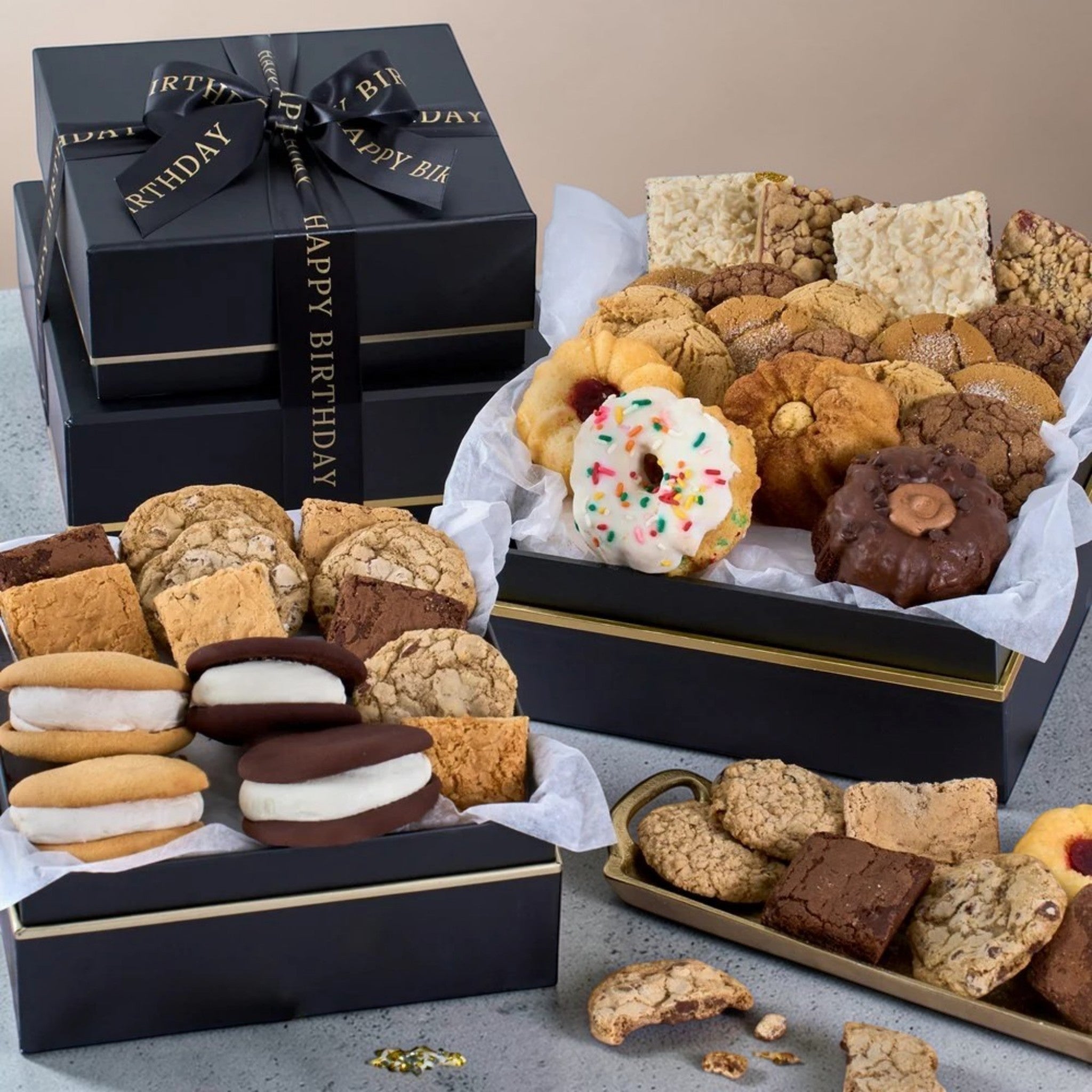 happy-birthday-bakery-gift-tower-premium