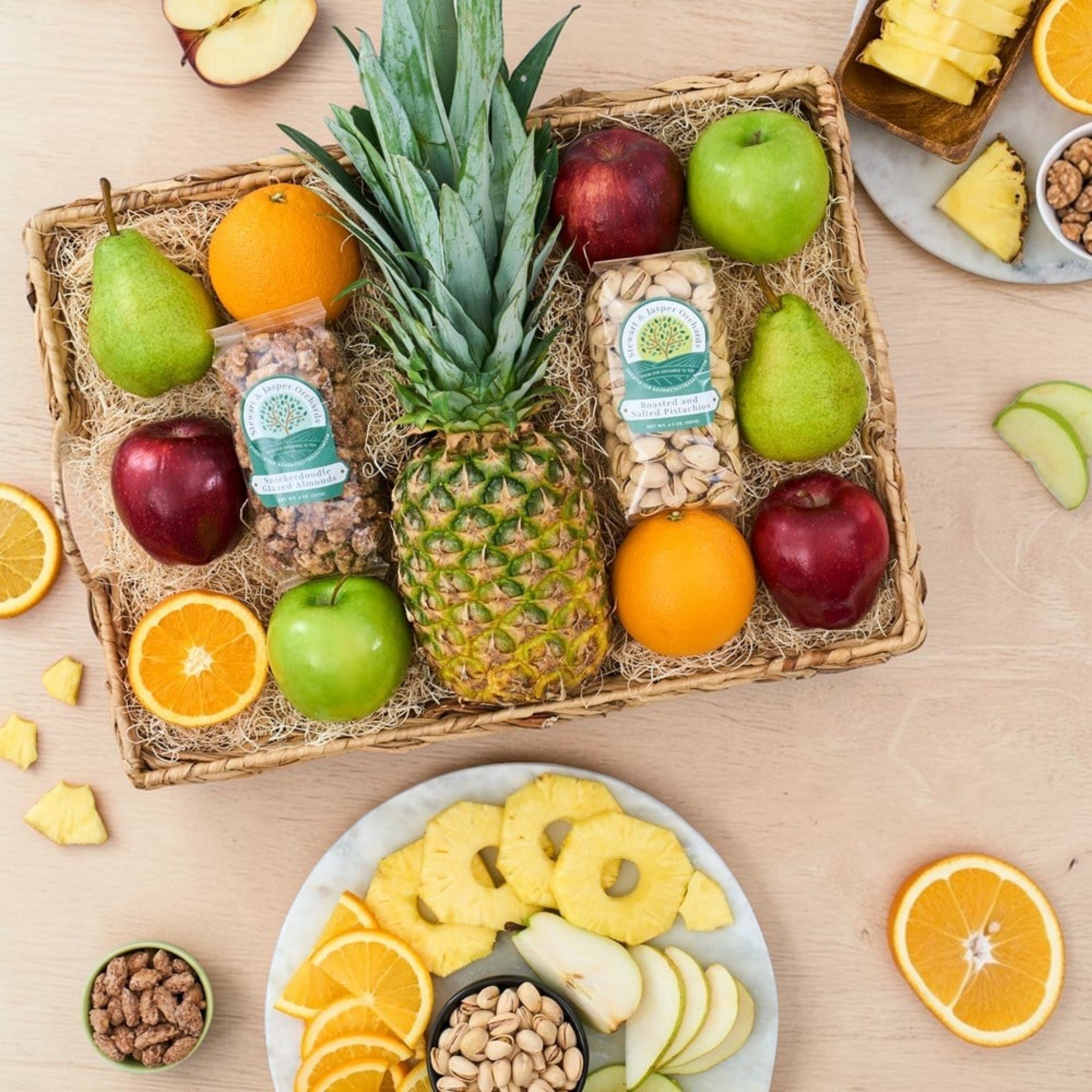 pineapple-fruit-gift-basket